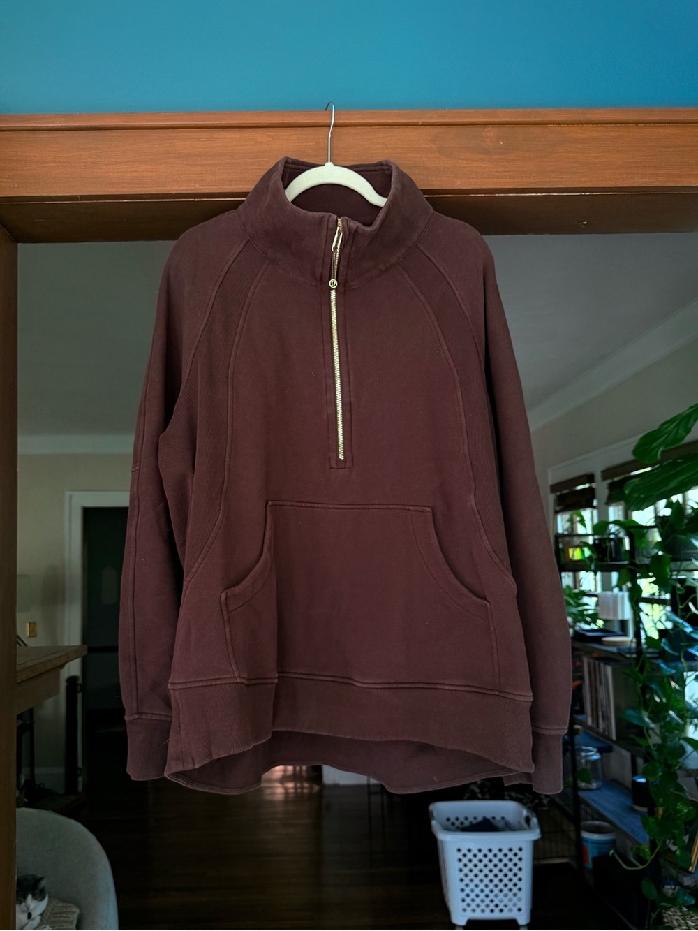 Lululemon Women’s Half-Zip Pullover sweatshirt- Brown